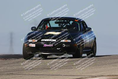 media/Oct-26-2025-CalClub SCCA (Sun) [[8ce1e69566]]/Group 5/Grapevine/